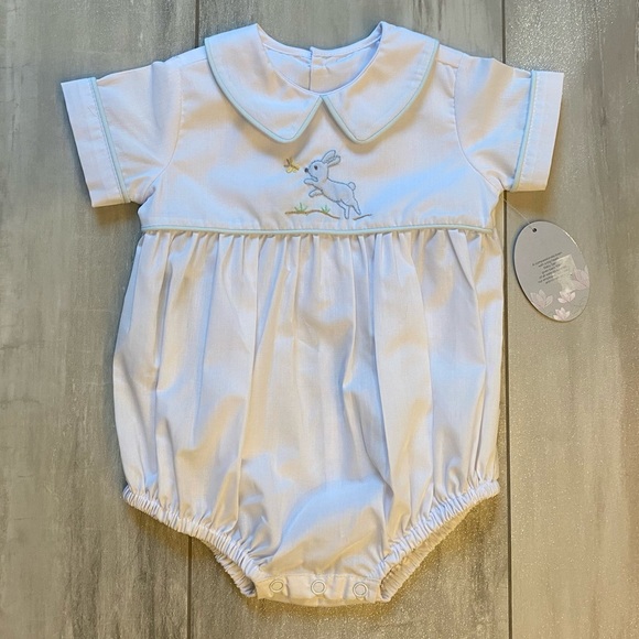 NWT Baby Sen White Brady Embroidered Bunny Bubble Romper, boys size 6M - Picture 1 of 11